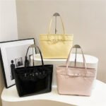 179.9--Simple and Elegant, a Versatile Choice - Handbag