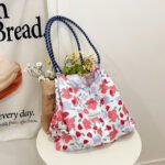 139.9USD -Brown Fashion: A Handbag That Interprets Fashion and Practicality