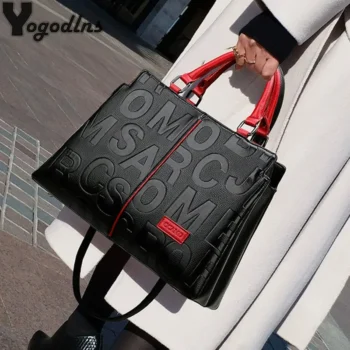 Fashionable black canvas bag
