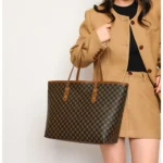 Fashion Women Handbags Classic Design Shoulder Bag Large Capacity Tote Bag Ladies Casual Commuting Bag